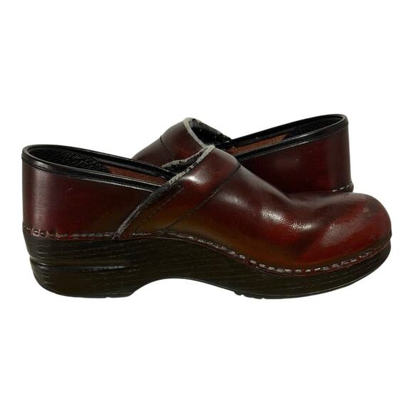 Dansko Professional Leather Clogs Women's 8.5/9 Oxblood Red Comfort Work Shoes - Picture 3 of 6